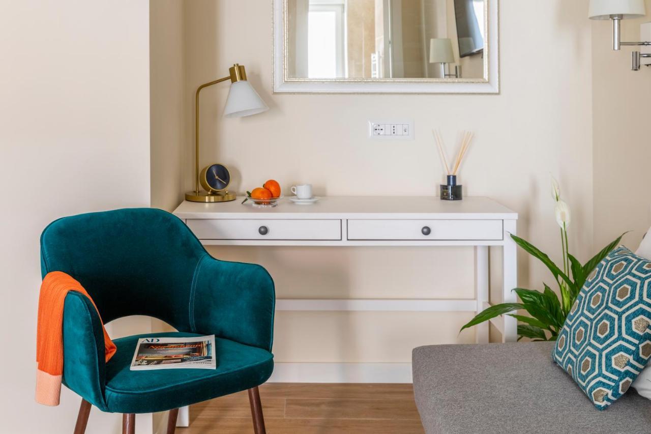 Momo Central Rome 2 Экстерьер фото