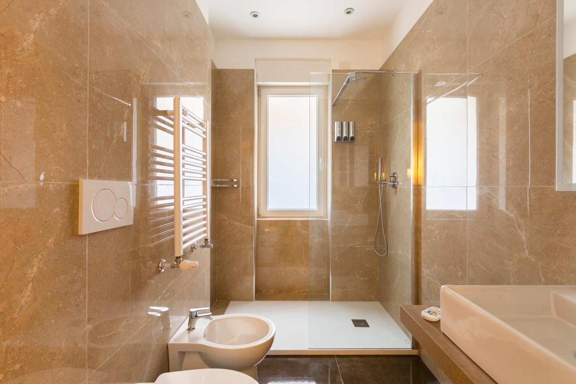 Momo Central Rome 2 Экстерьер фото